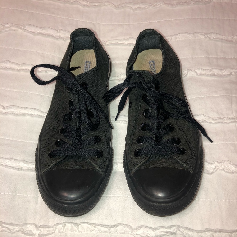 Converse All Black